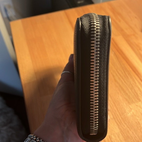 Authentic Louis Vuitton Vaux Kashmir Parassea Portefeuille Comet Leather Wallet - Picture 6 of 10